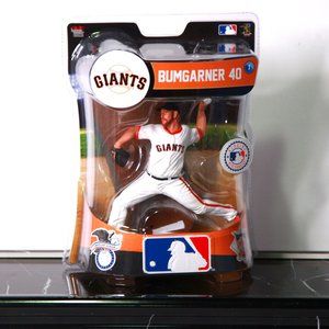 Madison Bumgarner 6" Baseball Figurine by Import Dragon Sealed-Cy Young Winner!